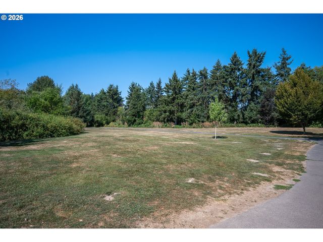 13560 Sw LOGAN St, Beaverton, OR 97005