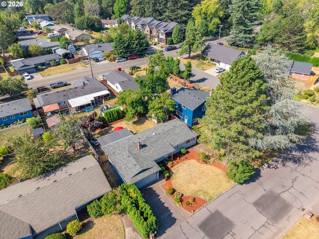 13560 Sw LOGAN St, Beaverton, OR 97005