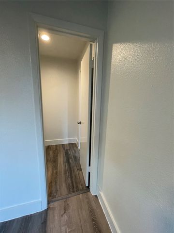 822 Johnnie Row, Seagoville, TX 75159