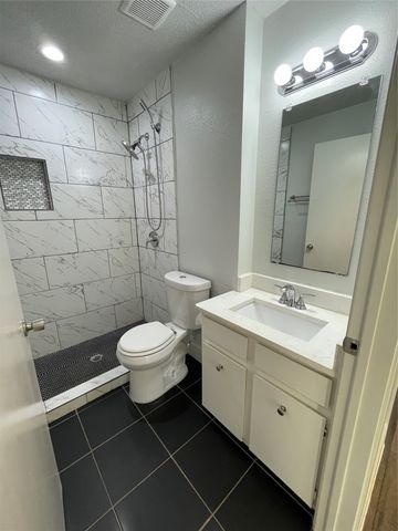 822 Johnnie Row, Seagoville, TX 75159
