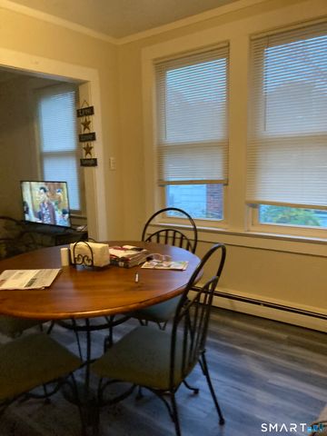 231 Poquonnock Road, Groton, CT 06340