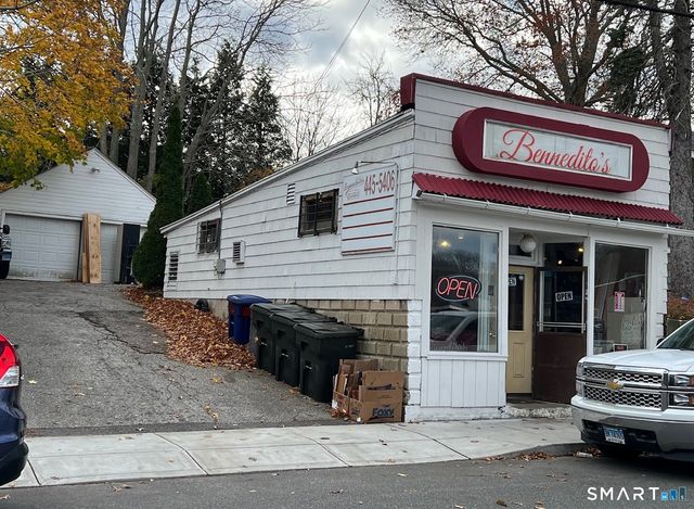 231 Poquonnock Road, Groton, CT 06340