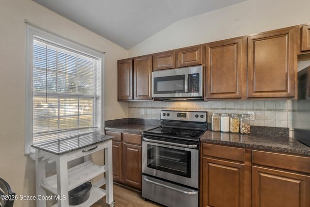 533 Blake Road, South Daytona, FL 32119