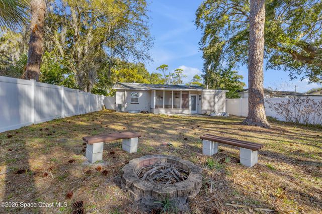 533 Blake Road, South Daytona, FL 32119