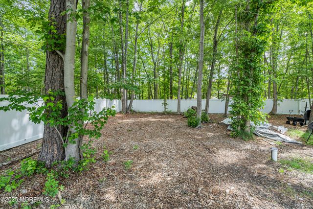 303 Wellington Court, Jackson, NJ 08527