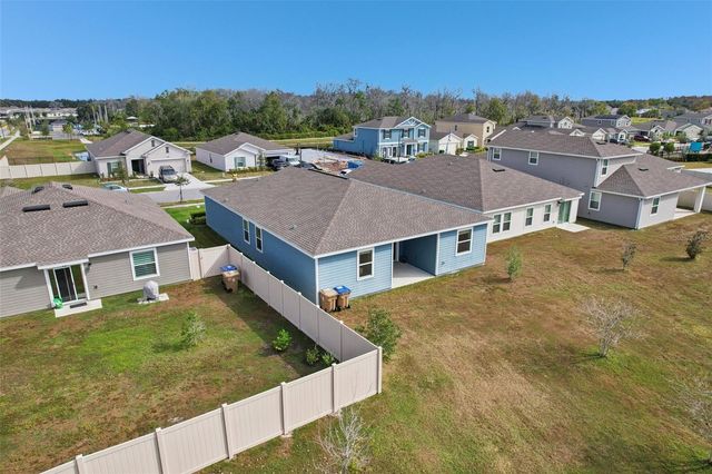 2002 MYRTLE PINE STREET, Kissimmee, FL 34746