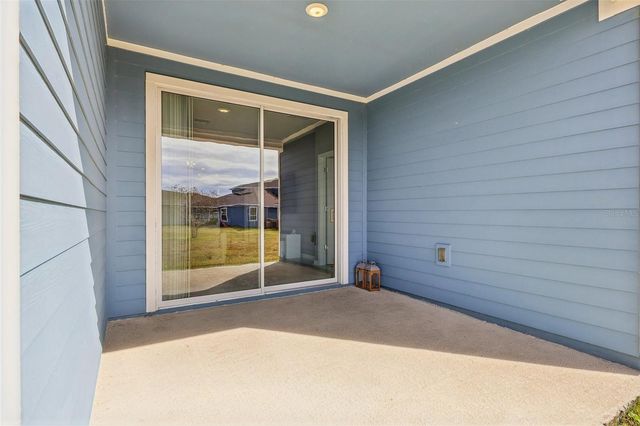 2002 MYRTLE PINE STREET, Kissimmee, FL 34746