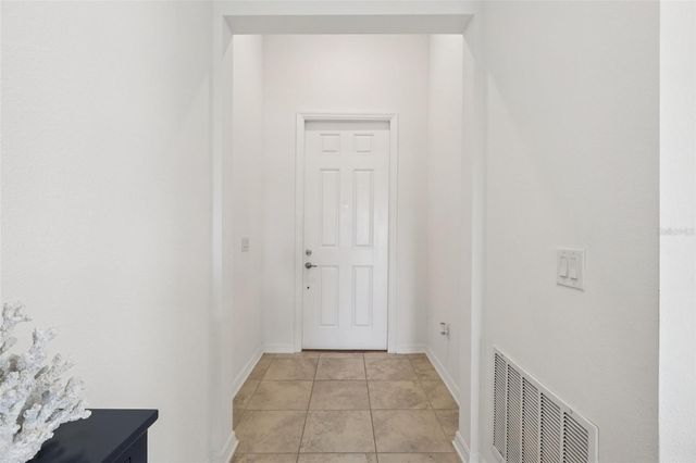 2002 MYRTLE PINE STREET, Kissimmee, FL 34746