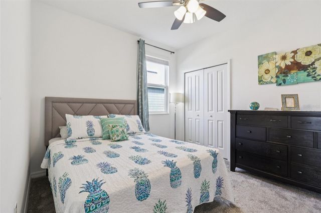 2002 MYRTLE PINE STREET, Kissimmee, FL 34746