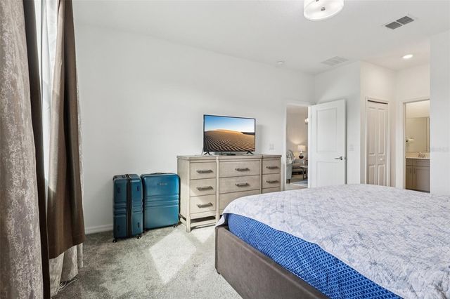 2002 MYRTLE PINE STREET, Kissimmee, FL 34746