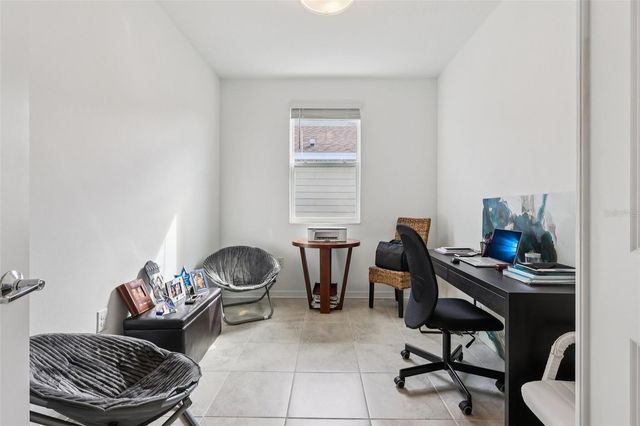 2002 MYRTLE PINE STREET, Kissimmee, FL 34746