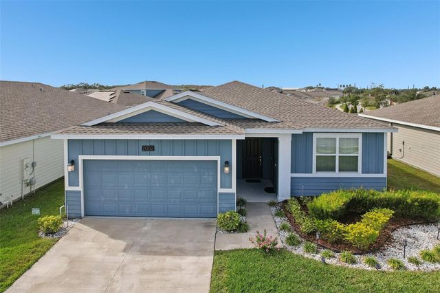 2002 MYRTLE PINE STREET, Kissimmee, FL 34746