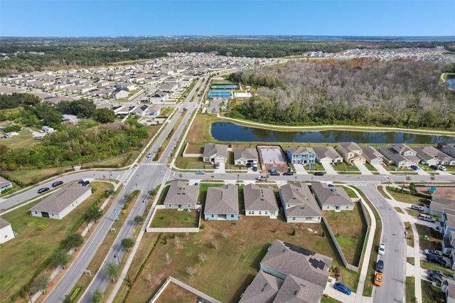 2002 MYRTLE PINE STREET, Kissimmee, FL 34746