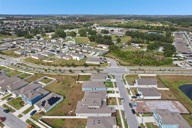 2002 MYRTLE PINE STREET, Kissimmee, FL 34746