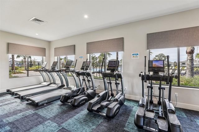 2002 MYRTLE PINE STREET, Kissimmee, FL 34746