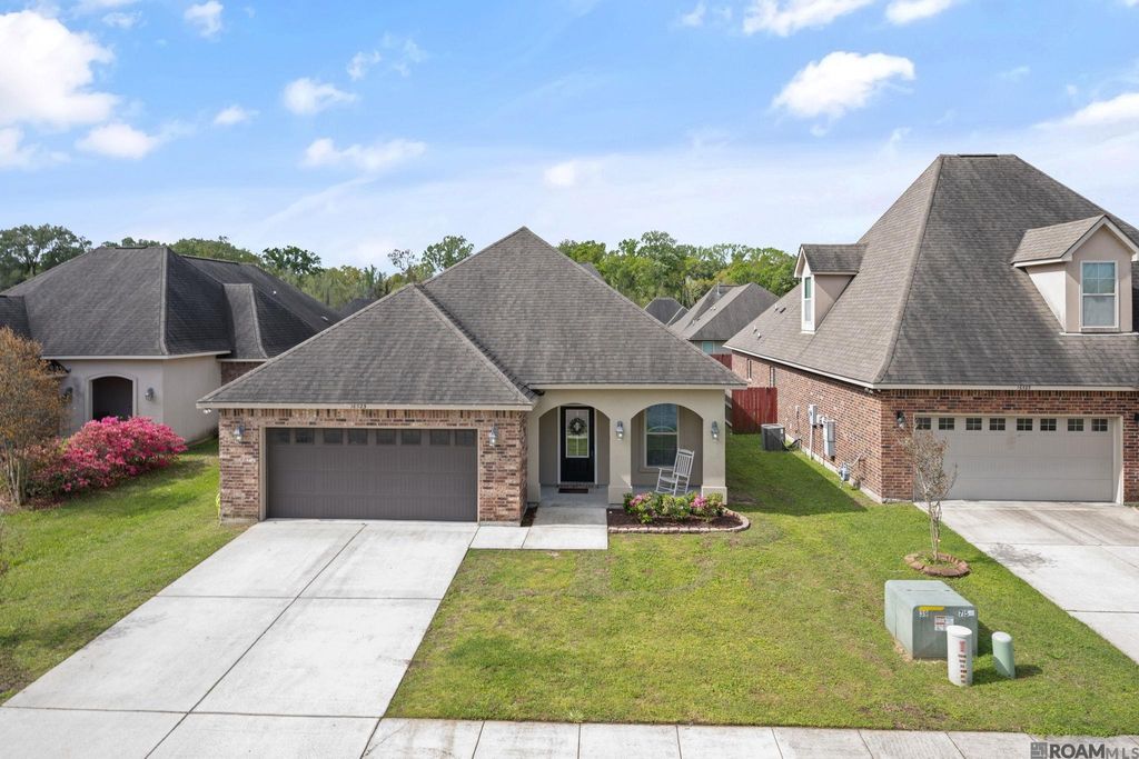 16523 Gallion Dr, Prairieville, LA 70769
