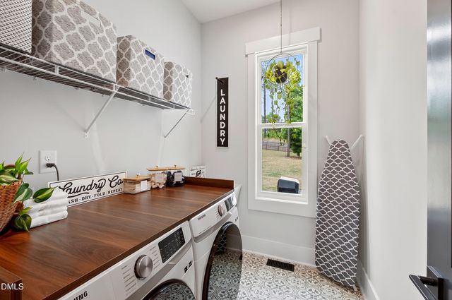 198 S Clearbrook Court, Angier, NC 27501