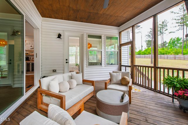 198 S Clearbrook Court, Angier, NC 27501