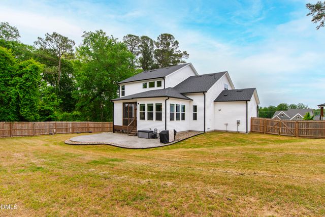 198 S Clearbrook Court, Angier, NC 27501