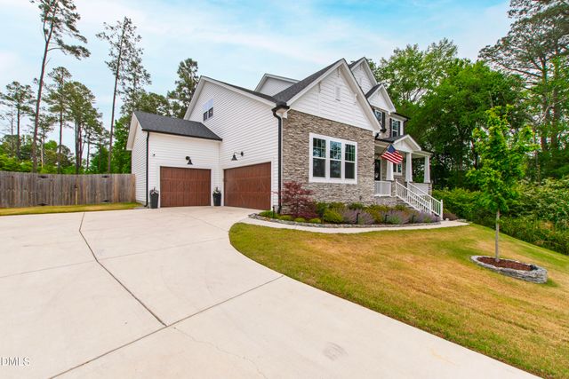 198 S Clearbrook Court, Angier, NC 27501