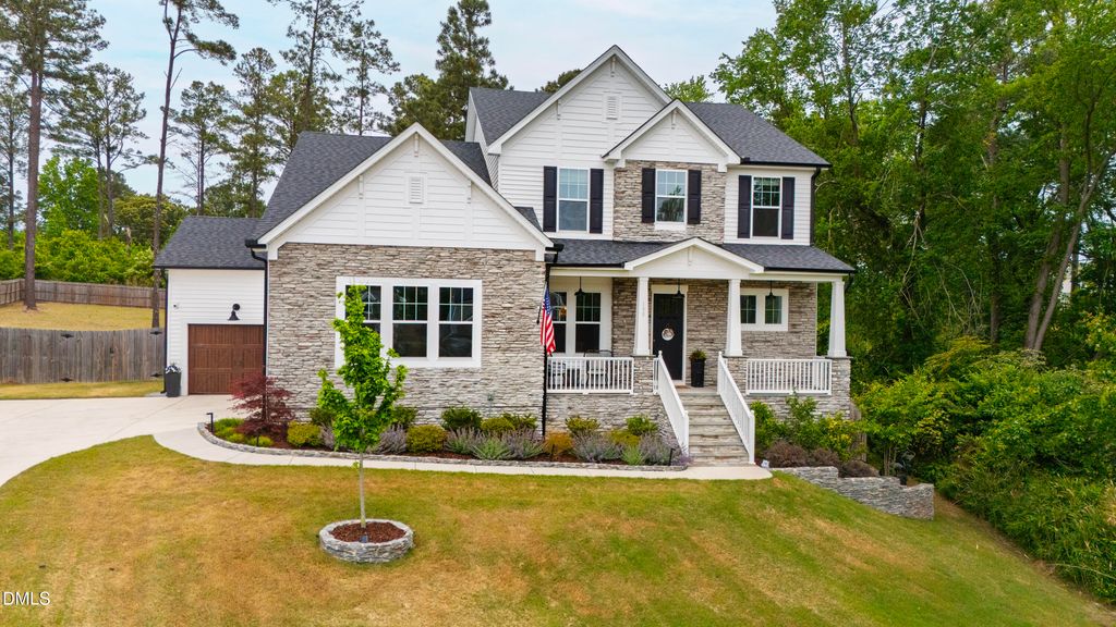 198 S Clearbrook Court, Angier, NC 27501