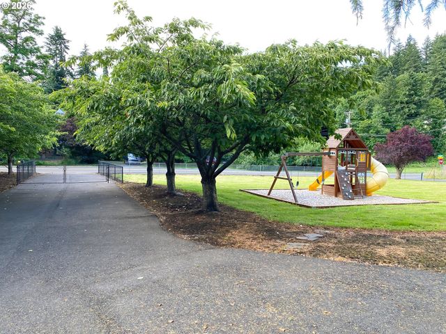 15189 S KIMBERLY Ct, Oregon City, OR 97045