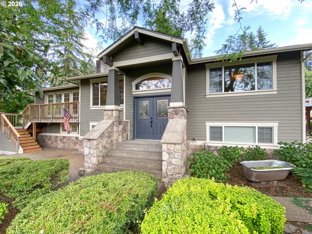 15189 S KIMBERLY Ct, Oregon City, OR 97045