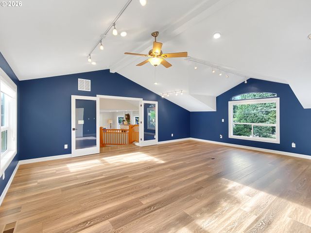 15189 S KIMBERLY Ct, Oregon City, OR 97045