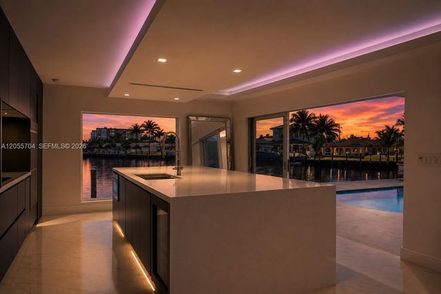 670 SE 7th Avenue, Pompano Beach, FL 33060