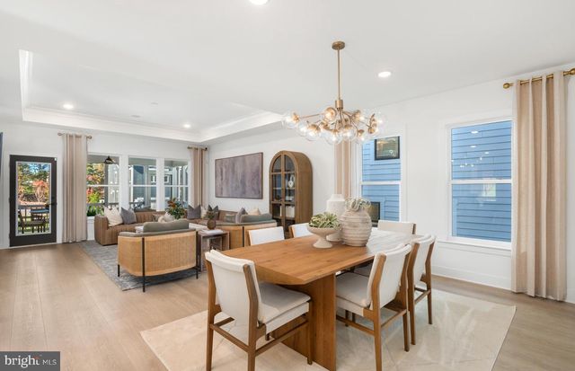 18338 CHUTNEE RUN DR, Leesburg, VA 20176