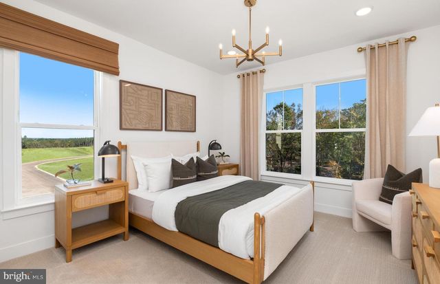 18338 CHUTNEE RUN DR, Leesburg, VA 20176