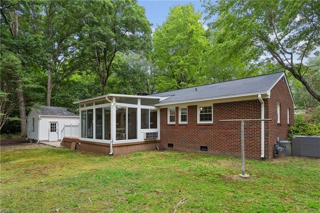 214 Greenland Drive, Yorktown, VA 23693