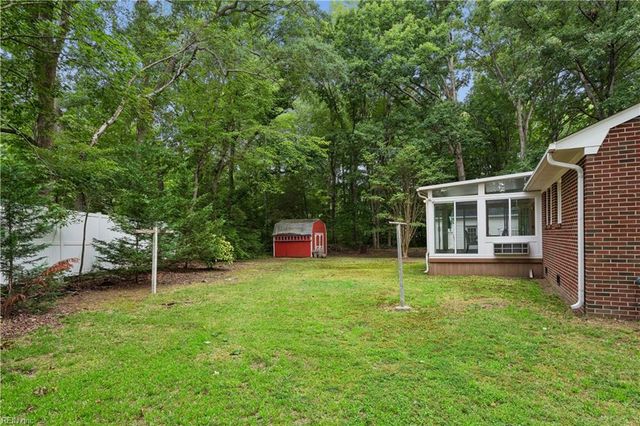 214 Greenland Drive, Yorktown, VA 23693