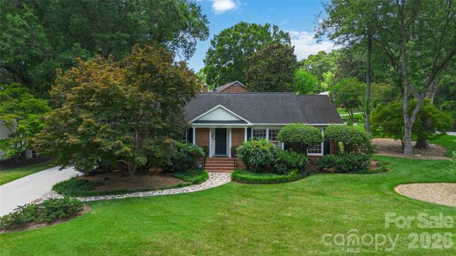 3900 Riverbend Road, Charlotte, NC 28210