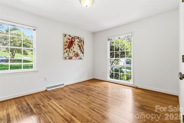 3900 Riverbend Road, Charlotte, NC 28210