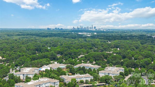 3900 Riverbend Road, Charlotte, NC 28210