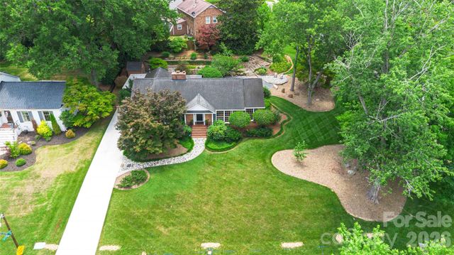 3900 Riverbend Road, Charlotte, NC 28210