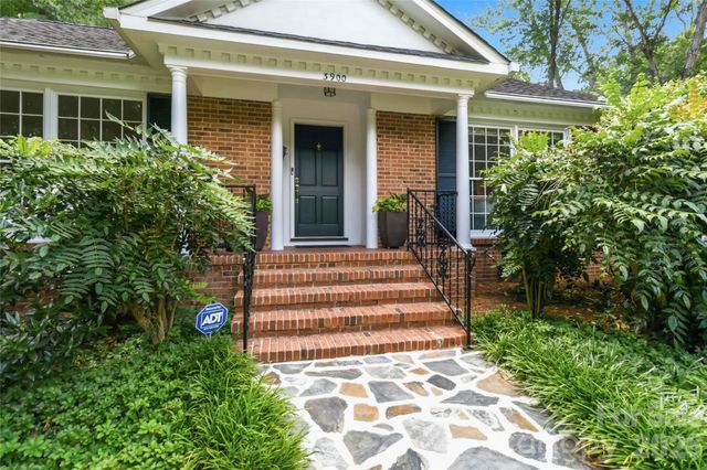 3900 Riverbend Road, Charlotte, NC 28210