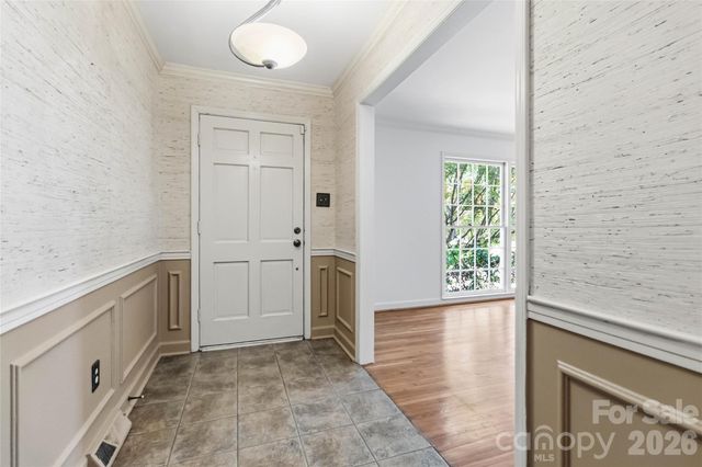 3900 Riverbend Road, Charlotte, NC 28210