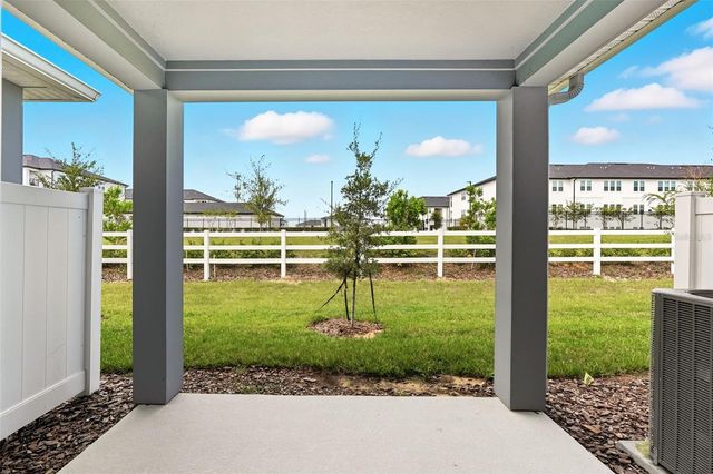 2851 STUNNING AVENUE, Davenport, FL 33896