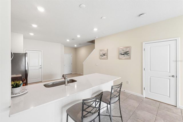 2851 STUNNING AVENUE, Davenport, FL 33896