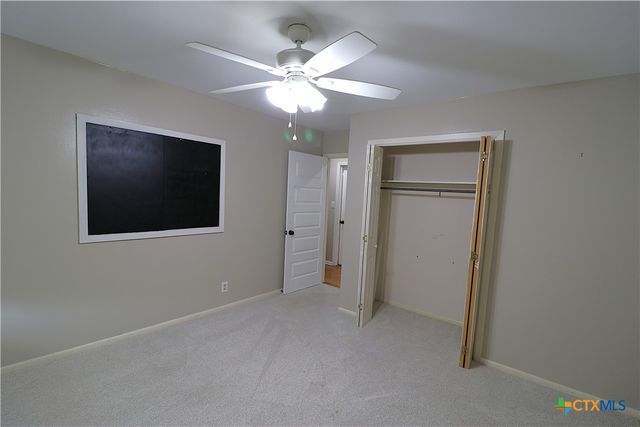 417 Salisbury Lane, Victoria, TX 77904