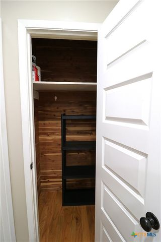 417 Salisbury Lane, Victoria, TX 77904