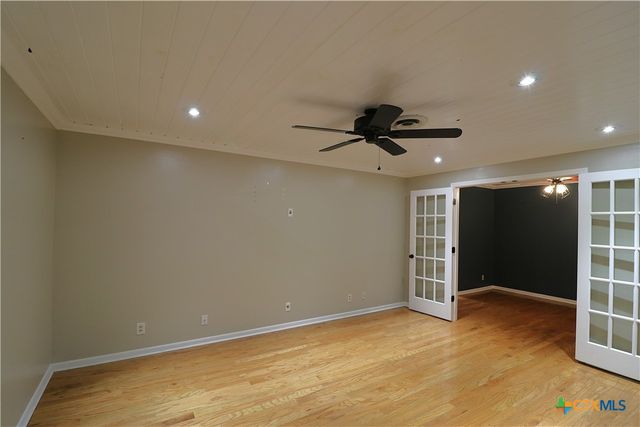 417 Salisbury Lane, Victoria, TX 77904