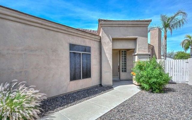 2116 E BEAUTIFUL Lane, Phoenix, AZ 85042