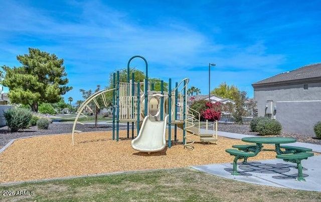 2116 E BEAUTIFUL Lane, Phoenix, AZ 85042