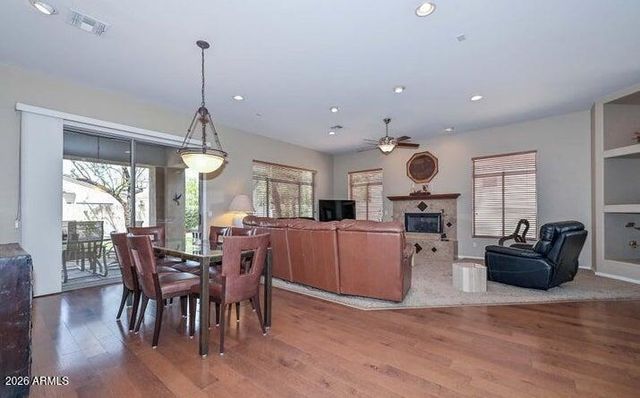 2116 E BEAUTIFUL Lane, Phoenix, AZ 85042