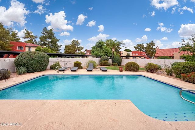 16607 N 56th Place, Scottsdale, AZ 85254