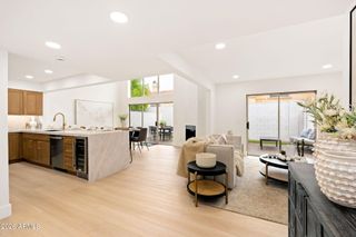 16607 N 56th Place, Scottsdale, AZ 85254