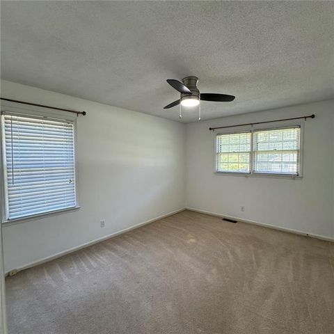 4433 Lake Forest Drive, Oakwood, GA 30566